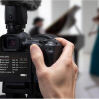 Canon EOS R5 Mark II Body - Image 5