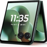 Motorola Razr Ultra 2025 | Unlocked | Made for US 16/512GB | 50MP Camera | Pantone Scarab - Image 6