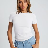Trendy Queen Womens Basic T Shirts Summer Tops 2025 Crop Short Sleeve Slim Fit Tee Cute Gym Workout Clothes - Image 2