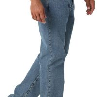 Wrangler Authentics Men's Comfort Flex Waist Relaxed Fit Jean - Image 2