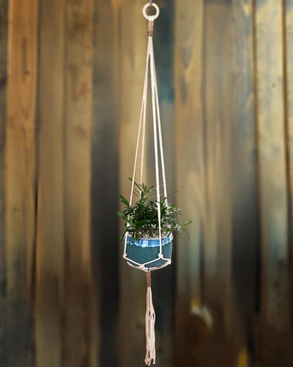 Wall mounted Woven Hanging Basket, Decorative Storage Hanging Basket for Doors, Wall Baskets Suitable for Living Rooms, Bedrooms and Kitchens DJA1999-02