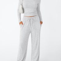 Trendy Queen Women's 2 Piece Matching Lounge Set Long Sleeve Slightly Crop Top Wide Leg Pants Casual Sweatsuit - Image 2
