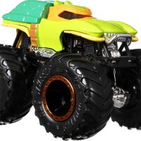 Hot Wheels Monster Trucks 2-Pack, Demolition Doubles Set of 2 Toy Vehicles in 1:64 Scale, for Kids & Collectors (Styles May Vary) - Image 4