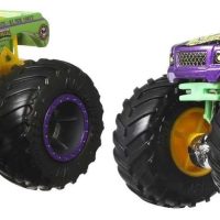 Hot Wheels Monster Trucks 2-Pack, Demolition Doubles Set of 2 Toy Vehicles in 1:64 Scale, for Kids & Collectors (Styles May Vary) - Image 5