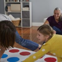 Hasbro Twister Party Classic Board Game for 2 or More Players,Indoor and Outdoor Game for Kids 6 and Up,Packaging May Vary - Image 9