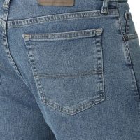 Wrangler Authentics Men's Comfort Flex Waist Relaxed Fit Jean - Image 4