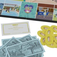 Hasbro Gaming Monopoly Junior Bluey Edition Board Game | Kids Play as Bluey, Bingo, Mum & Dad for Girls & Boys | Ages 5+ (Amazon Exclusive) - Image 9