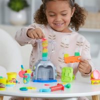 Play Doh Swirlin' Smoothies Toy Blender Playset, Play Kitchen Appliances, Kids Arts and Crafts Toys for 3 Year Old Girls and Boys and Up - Image 10