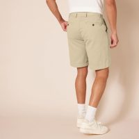 Amazon Essentials Men's Classic-Fit 9" Chino Short - Image 2