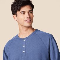 Amazon Essentials Long Sleeve Shirt for Men, Regular-Fit Henley, Available in Big & Tall - Image 4