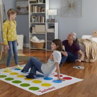 Hasbro Twister Party Classic Board Game for 2 or More Players,Indoor and Outdoor Game for Kids 6 and Up,Packaging May Vary - Image 8