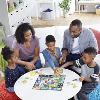 Monopoly Junior Super Mario Edition Board Game, Fun Kids' Ages 5 and Up, Explore The Mushroom Kingdom as Mario, Peach, Yoshi, or Luigi (Amazon Exclusive) - Image 10