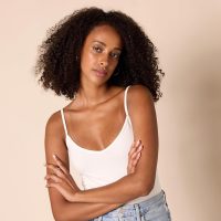 Amazon Essentials Women's Slim-Fit Knit V-Neck Layering Cami (Available in Plus Size), Pack of 4 - Image 4
