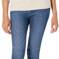 Amazon Essentials Women's Regular-Fit Soft Touch Long-Sleeve Crewneck Sweater - Image 4