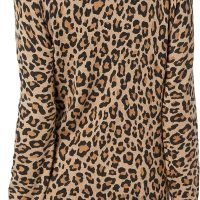 Amazon Essentials Women's Long-Sleeve Lightweight Crewneck Sweater (Available in Plus Size) - Image 3