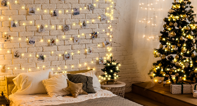 globe string lights indoor