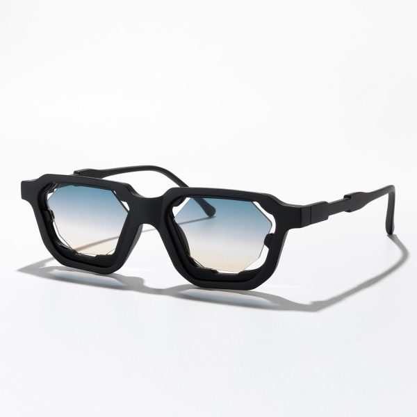 Fashion Hollow Out Square Sunglasses for Women Men Retro Small Frame Sunglasses for Driving Travel Beach Outdoor Activities