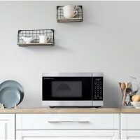 SHARP Countertop Microwave Oven with Removable 10.6" Carousel Turntable, 900 Watt, 0.9 Cubic Feet, Stainless Steel - Image 7