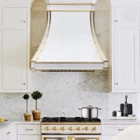 SINDA Hand-Hammered Stainless Steel Vent Hood Comes with SUS304 Professional Range Hood Insert, SRH33-4TRW3636W, 36"Wx36"H, Wall Mount, White Stainless Steel - Image 2
