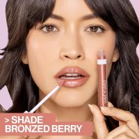wet n wild MegaSlicks Lip Gloss, Ultra-Glossy, Vitamin-E Enriched, Ultra-Gloss High Shine Moisturizing, Cruelty-Free & Vegan - Crystal Clear - Image 5
