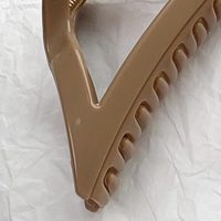 Glossy Triangle Hair Claws - Stylish Non-Slip Acrylic Claw Clips for Women, Perfect for Everyday and Thick Hair - Image 4