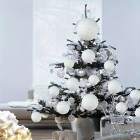 White Foam Ball Home Decoration, Suitable for Parties, Festivals, Christmas Tree Home Decoration（M，6Pcs） - Image 5