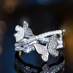 White Gold Plated Multi-layer Cubic Zirconia Elegant Butterfly-shaped Statement Ring Personalized Accessory Ideal for Women's Daily Casual Wear Party Holiday Anniversary Love Jewelry Gift