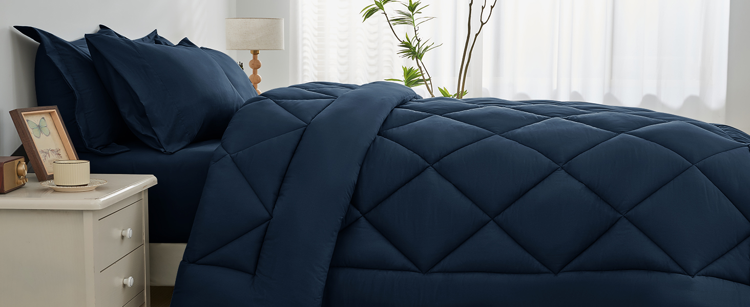 HEVUMYI Comforter Set 7 Pieces, All Season Reversible Bed in a Bag Queen
