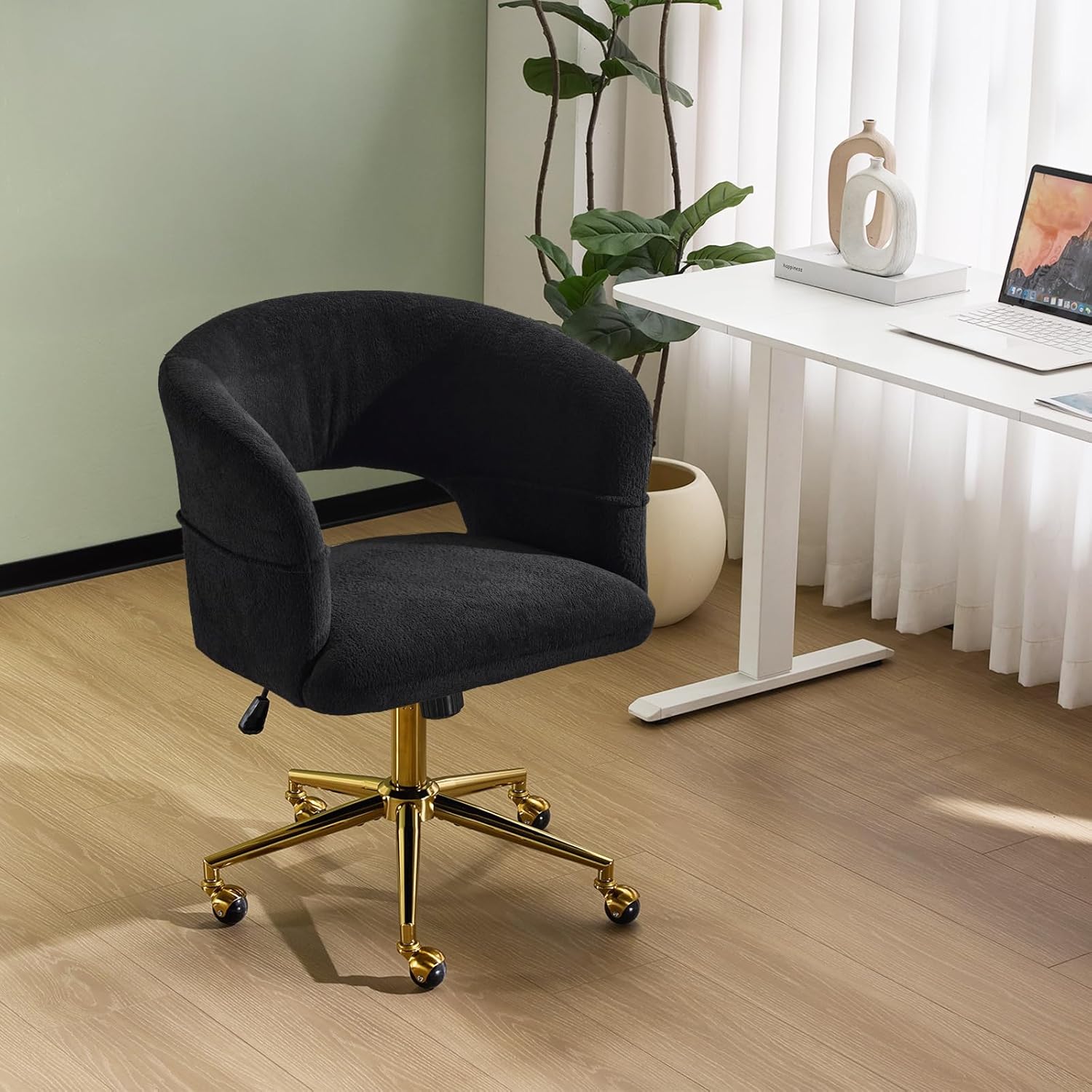 VINGLI Modern Curved Office & Vanity Desk Chair, Cute Upholstered Nail Chair with Wheels & 360° Swivel & Club & Tilting & Gold Base, for Bedroom, Living Room, Makeup, Velvet Chenille, Black