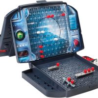 Hasbro Gaming Battleship with Planes Strategy Board Game for Ages 7 and Up (Amazon Exclusive) - Image 8