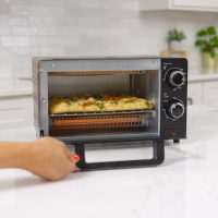 Total Chef Toaster Oven - 4 Slice Toaster Compact Size Conventional Countertop Kitchen Appliance Pequeños Tostador Horno Toast Bread Slices, Bagels, Bake, Pizza, Broil, Black - Image 2