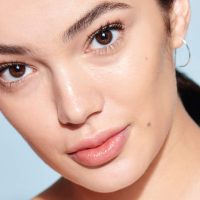 e.l.f. Halo Glow Soft Focus Setting Powder, Silky Setting Powder For Creating Soft Glow Without Shine, Smooths Pores & Lines, Medium - Image 6