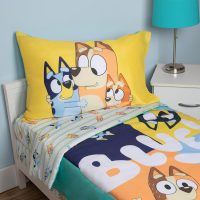 Bluey 4 Piece Toddler Bedding Set – Includes Comforter, Sheet Set – Fitted Top Sheet Reversible Pillowcase for Boys or Girls Bed, Blue - Image 6