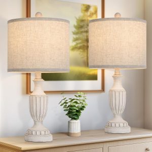 TOBUSA 22“ Farmhouse Table Lamps Set of 2, White Rustic Vintage Table Lamps for Living Room Bedroom, Antique Bedside Desk Lamps with Linen Shade, Traditional Resin Nightstand Lamp Sets for End Table