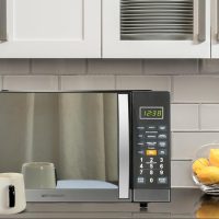 Emerson MWG1191SB Microwave with Built-in Grill Function, 1100W, LED Timer Display 11 Power Levels, 9 Preset Cooking Options, Removable Glass Turntable, Child Lock, 1.1 Cu. Ft, Stainless Steel - Image 8