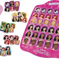 Hasbro Gaming Yahtzee Jr.: Disney Princess Edition Board Game for Kids Ages 4 and Up, for 2-4 Players, Counting and Matching Game for Preschoolers (Amazon Exclusive) - Image 4