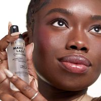 Milani Setting Spray + Primer, Make It Last Original - Natural Finish with Niacinamide for Hydration, Setting Spray for Makeup and Face Primer, 3-in-1 Prime + Hydrate + Set, 2.03 Fl. Oz - Image 5