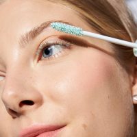 essence | Lash Princess Mascara Primer for Extra Length & Volume (1 Pack) | Voluminous, Lash Boosting Conditioning Primer | Vegan, Cruelty Free & Paraben Free - Image 5