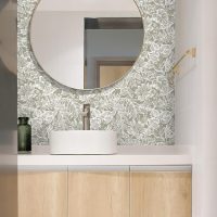 CiCiwind Peel and Stick Wallpaper Floral Wall Paper Removable Self Adhesive Vintage Contact Paper Cream and White Tropical Leaf Bedroom Bathroom Kitchen Decoral Papel Tapiz para Pared 17.3"×78.7" - Image 8