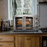 MegaChef 26.4 Quart French Door Multi-Function Stainless Steel Electric Toaster Oven with Temperature & Timer Control and Broil, Bake & Toast Functions - Image 8
