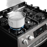 Kenmore Front Control Gas Range Oven with 5 Cooktop Burners, True Convection, Steam and Self Clean, Freestanding Stainless Steel Stove and Oven, 4.8 cu. ft. Capacity - Image 4