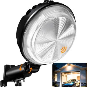 150W 20000LM LED Barn Lights Outdoor, Dusk to Dawn Outdoor Lighting with 150° Adjustable Photocell, Pole Light 6500K Flood Light, IP66 Waterproof Area Street Light for Garage Warehouse Yard