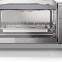 BLACK+DECKER 4-Slice Toaster Oven, TO1745SSG-1A, Even Toast, 4 Cooking Functions Bake, Broil, Toast and Keep Warm, Removable Crumb Tray, Timer - Image 8