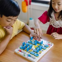Melissa & Doug Flip to Win Travel Memory Game - Wooden Game Board, 7 Double-Sided Cards Road Trip Essentials for Kids, Hangman for Kids, Memory Toy for Toddlers and 5+ - Image 7