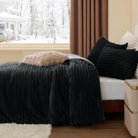 BEDELITE Fleece Queen Comforter Set -Super Soft & Warm Fluffy Black Bedding, Luxury Fuzzy Heavy Bed Set for Winter with 2 Pillow Cases - Image 4
