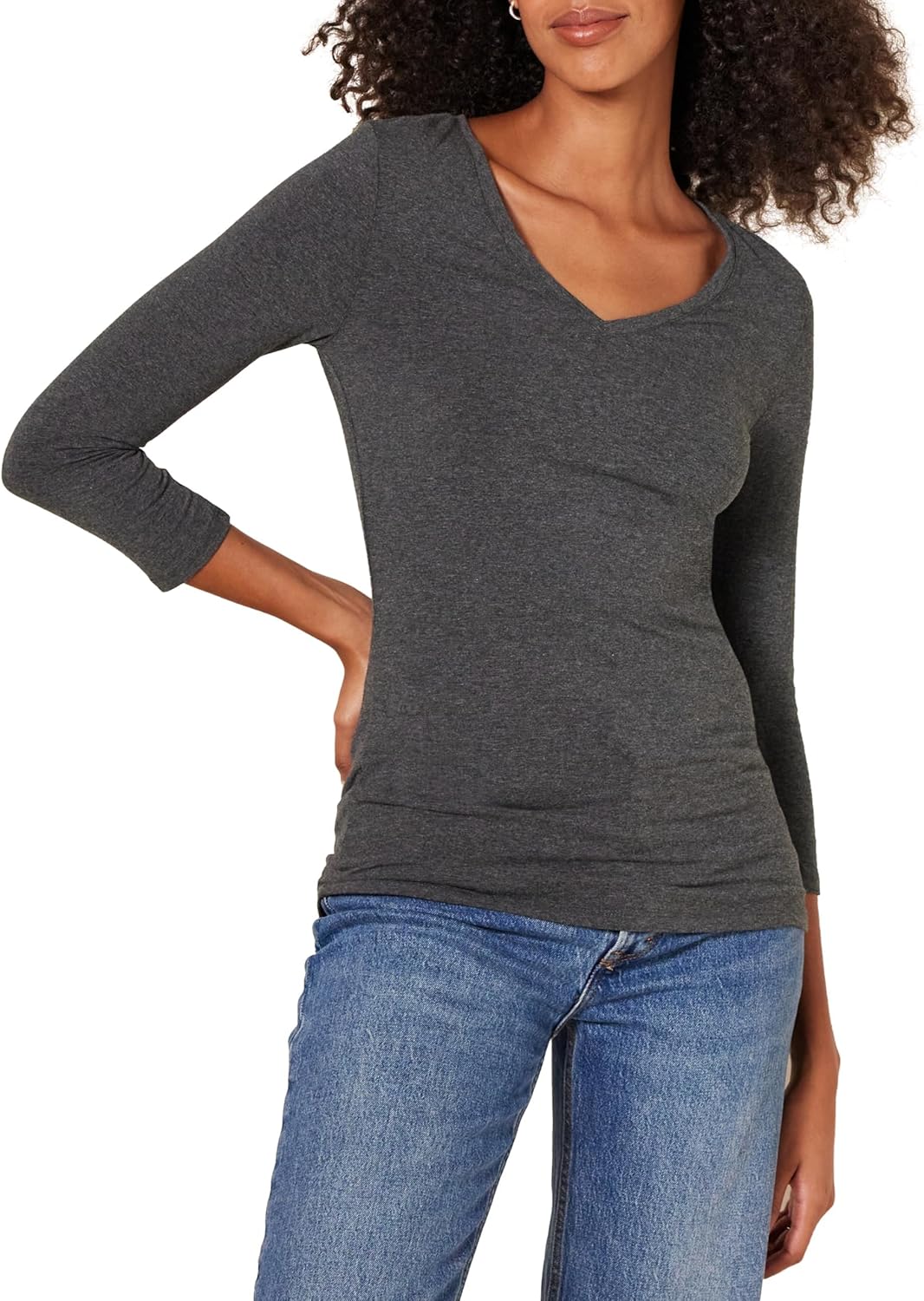 Amazon Essentials Women’s Regular-Fit 3/4 Sleeve V-Neck T-Shirt (Available in Plus Size), Multipacks