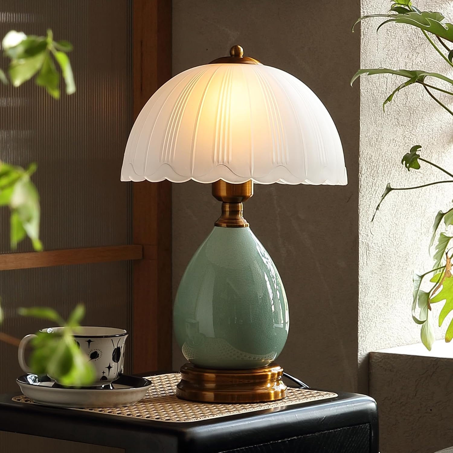 Vintage Lamp for Living Room,16″ Modern Ceramic Table Lamps for Bedroom,Retro Bedside Nightstand Traditional Lamps, Classic Chinoiserie Green Lamp for Home Decor (LD001)