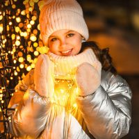 Minetom Twinkle Fairy Lights, 33 ft 100 LED USB Plug in String Lights with Remote and Timer, Waterproof 8 Modes for Bedroom Indoor Wreath DIY Party Wedding Christmas Holiday Decoration - Image 8