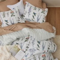 Bedsure Comforter Set Queen Size - Cute Floral Bedding Comforter Set, 3 Pieces, 1 Soft Reversible Coconut White Botanical Flowers Comforter and 2 Pillow Shams - Image 8