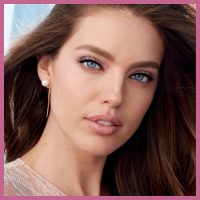 Maybelline Lash Sensational Waterproof Mascara, Lengthening and Volumizing for a Full Fan Effect,Very Black, 1 Count - Image 7